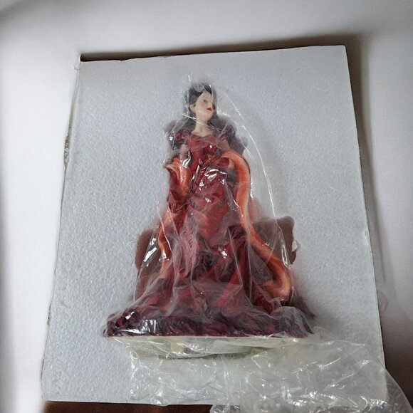 Gone With The Wind SCARLETT RED DRESS San Francisco Music Box Scarlett's - Picture 13 of 13
